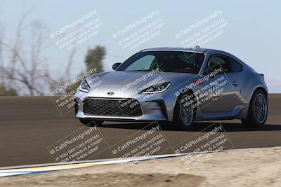 media/Oct-05-2025-Speed Ventures (Sun) [[aa9b841edf]]/Black/Session 2 (Turn 2)/